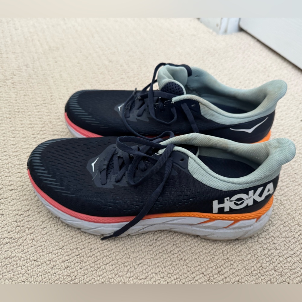 Hoka One One Clifton